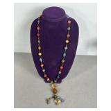 CHUNKY BEADED STATEMENT NECKLACE