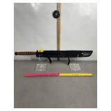 ROUGH RIDER RR1721 COMBAT SWARD IN SHEATH, 28" L