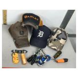 CARABINERS, CLIMBING CINCH, KNIFE SHARPENER, SEWIG