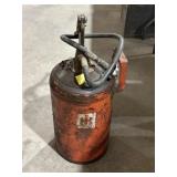 VINTAGE INTERNATIONAL HARVESTER SPRAYER