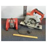 MILWAUKEE 18V CIRCULAR SAW, 1 CHARGER, NO BATTERY