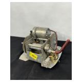 WINTAGE ELECTRIC WINCH, UNTESTED
