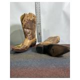 LAREDO SZ 9 1/2 LIGHT BROWN COWBOY BOOTS
