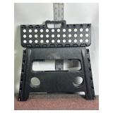 FOLDING STEP STOOL