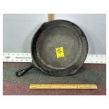 NO. 8 10" CAST IRON PAN