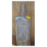 ANTIQUE R. CUMMINS SLUG PLATE WHISKEY BOTTLE