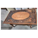 VICTORIAN OAK COFFEE TABLE HAND CARVING TOP