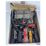VINTAGE METAL TRAIN CAR SET, UNTESTED