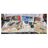 VTG. MARKLIN GERMANY TRAIN PARTS & HANDBOOKS