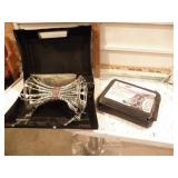 2 SETS OF TIRE CHAINS