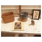 STONEWARE POTTERY, SMALL BASKET, ART CERAMIC TILE