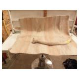 SMALL RUG, PC OF AN ANTLER