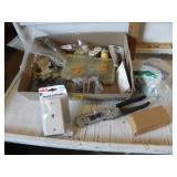 BOX OF ELECTRICAL ITEMS