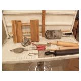 ROLLING PINS AND KITCHEN ITEMS