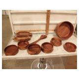 BOX FULL WOOD DISHES