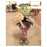 STANDING HALOWEEN DECORTAION WITH TREAT BOWL