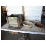 WOOD BOX, 2 BASKETS