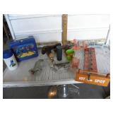 BATMAN LUCHBOX W/ THERMOS, POGS, PENNET