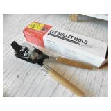 LEE BULLET MOLD IN BOX