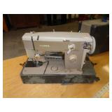 NELCO SEWING MACHINE