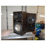 SPEAKERS / NEED REPAIRS