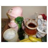 LOT OF MIXED GLASSWARE