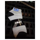 3 PAIR WINCHESTER SOCKS SZ 10-13 GRAY & BLACK