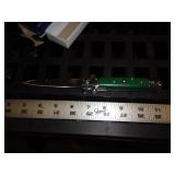 THUMB ASSIST DUCK KNIFE