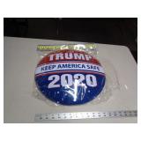 METAL TRUMP BUTTON SIGN