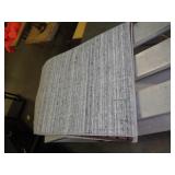 24" X 36" - WHITE & GRAY RUG