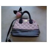 PINK PURSE