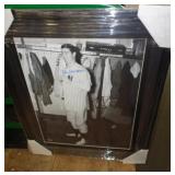 26X22 FRAMED W CERT / JOE DIMAGGIO 26X22 FRAMED W CERT / JOE DIMAGGIO
