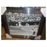 26X22 FRAMED W CERT / JOE DIMAGGIO 26X22 FRAMED W CERT / JOE DIMAGGIO