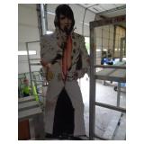 STANDING CARDBOARD ELVIS / TALKS STANDING CARDBOARD ELVIS / TALKS