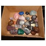 LOT OF MINERAL ROCKS LOT OF MINERAL ROCKS