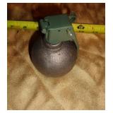 M67 US BASEBALL TYPE HAND GRENADE / INERT M67 US BASEBALL TYPE HAND GRENADE / INERT