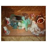 LOT OF MIXED GLASS & FIGURES LOT OF MIXED GLASS & FIGURES