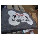 18X27 MAT / WIGGLE BUTTS 18X27 MAT / WIGGLE BUTTS