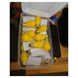 LOT OF YELLOW BULBS