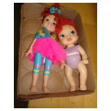 LOT OF DOLLS
