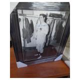 26X22 FRAMED PHOTO W CERT - DIMAGGIO