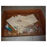 LOT OF VINTAGE POSTAGE STAMPS