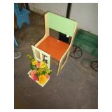 SMALL CHAIR & DECOR