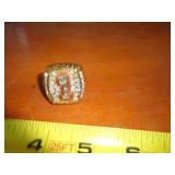 2005 NAT'L CHAMPIONS CHAMPIONSHIP REPLICA RING