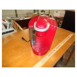 KEURIG ONE CUP COFFEE MAKER