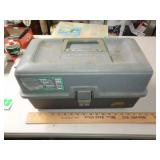 TACKLE BOX W TACKLE / UT