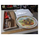LOT OF KITCHEN ITEMS