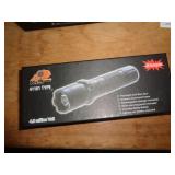 STUN GUN / FLASHLIGHT - BLACK