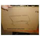LAP TOP DESK / UT