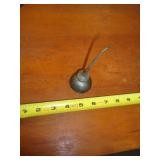 VINTAGE OIL CAN / SMALL PROB FOR SEWING MACHINE